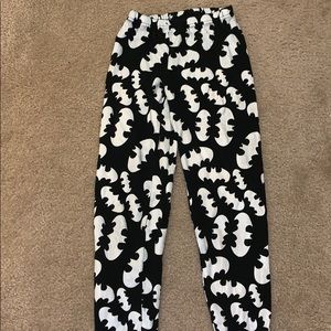 Batman leggings😂size s in juniors